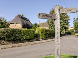 The Old Stables - Cotswolds - 1137061 - thumbnail photo 24