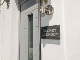 Secret Lookout - Cornwall - 1137236 - thumbnail photo 2