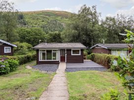 Chalet 2 - Mid Wales - 1137260 - thumbnail photo 2