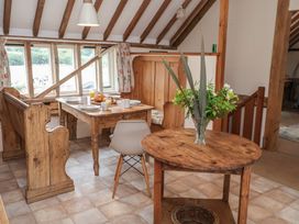 The Cow Shed - Suffolk & Essex - 1137277 - thumbnail photo 8