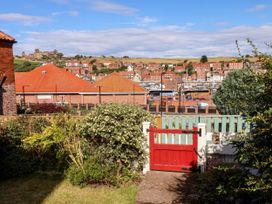 Whitby View - North Yorkshire (incl. Whitby) - 1137614 - thumbnail photo 2