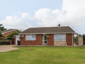 Joray Bungalow - Lincolnshire - 1137920 - thumbnail photo 1