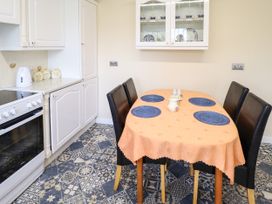 Joray Bungalow - Lincolnshire - 1137920 - thumbnail photo 10