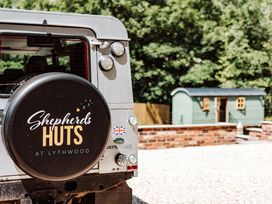 Shepherds Hut at Lythwood - Shropshire - 1137956 - thumbnail photo 19