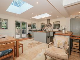 Orchard Cottage - Dorset - 1137964 - thumbnail photo 6