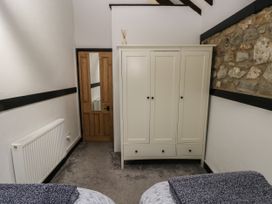 Honeysuckle Cottage - South Wales - 1138388 - thumbnail photo 16