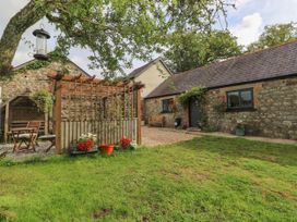 Honeysuckle Cottage - South Wales - 1138388 - thumbnail photo 28