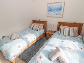 3 Strawberry Close - South Wales - 1138655 - thumbnail photo 33