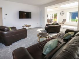 Copper Coin - Peak District - 1138913 - thumbnail photo 14