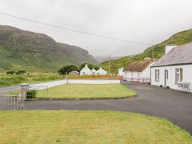 Maghera Caves Cottage - County Donegal - 1138979 - thumbnail photo 21