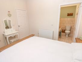 34 Llanteg Park - South Wales - 1138983 - thumbnail photo 20