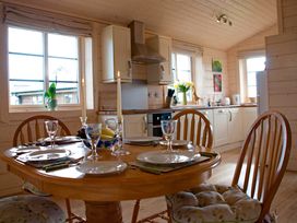 Skylark Lodge - Scottish Lowlands - 1139005 - thumbnail photo 3