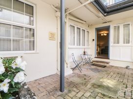 Apartment 30 Trinity Mews - Devon - 1139249 - thumbnail photo 1