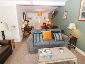 The Bell Apartment - Anglesey - 1139321 - thumbnail photo 10