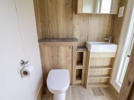 18 Woodlands Retreat - Lincolnshire - 1139556 - thumbnail photo 23