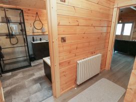 Height End Farm Log Cabin - Lake District - 1139640 - thumbnail photo 13