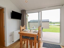 Oak -  - 1139838 - thumbnail photo 5