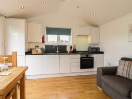 Oak -  - 1139838 - thumbnail photo 6
