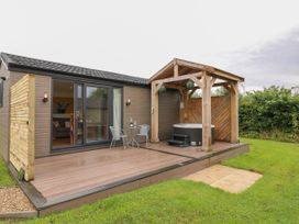 Maple -  - 1139842 - thumbnail photo 1