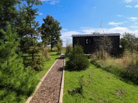 Southdown Luxury Glamping -  - 1140450 - thumbnail photo 24