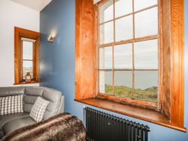 West Lighthouse Keeper's Cottage - Anglesey - 1140457 - thumbnail photo 12