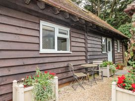 The Annexe Whitethorn Cottage - Hampshire - 1140714 - thumbnail photo 2