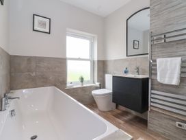 Foremans Cottage - North Yorkshire (incl. Whitby) - 1140715 - thumbnail photo 25
