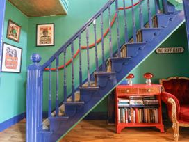 The Funky Flat - North Wales - 1142344 - thumbnail photo 22