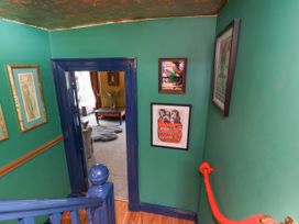 The Funky Flat - North Wales - 1142344 - thumbnail photo 23