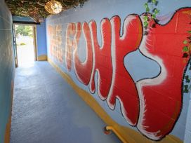 The Funky Flat - North Wales - 1142344 - thumbnail photo 43