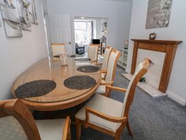 15 South Avenue Mews - Peak District - 1142436 - thumbnail photo 6