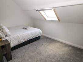 15 South Avenue Mews - Peak District - 1142436 - thumbnail photo 15