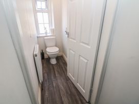 15 South Avenue Mews - Peak District - 1142436 - thumbnail photo 17