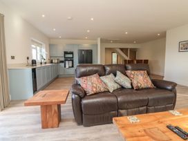 Linden View - Devon - 1143344 - thumbnail photo 5