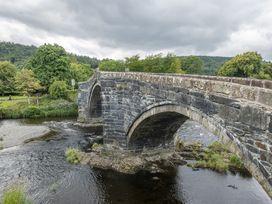 Plas Meirion Apartment 3 - North Wales - 1144270 - thumbnail photo 40