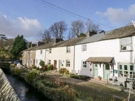 Cosy Logs Cottage - Lake District - 1144417 - thumbnail photo 1