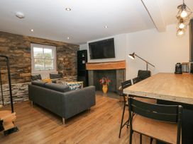 Cosy Logs Cottage - Lake District - 1144417 - thumbnail photo 8