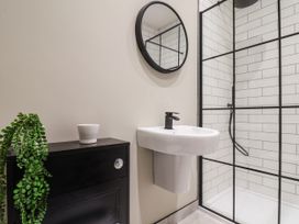 Apt 3 @ Hunter's Quay - North Yorkshire (incl. Whitby) - 1144475 - thumbnail photo 13