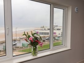 Apt 8 @ Hunter's Quay - North Yorkshire (incl. Whitby) - 1144478 - thumbnail photo 5