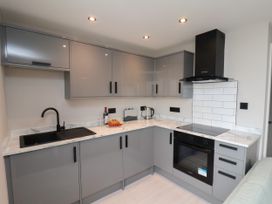 Apt 8 @ Hunter's Quay - North Yorkshire (incl. Whitby) - 1144478 - thumbnail photo 7