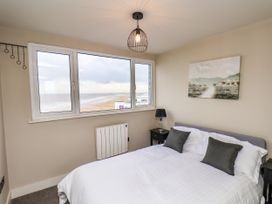 Apt 10 @ Hunter's Quay - North Yorkshire (incl. Whitby) - 1144480 - thumbnail photo 13