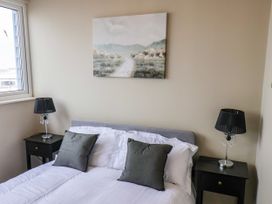 Apt 10 @ Hunter's Quay - North Yorkshire (incl. Whitby) - 1144480 - thumbnail photo 14