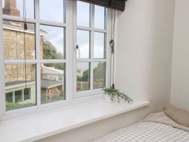 Saltwater Cottage - Isle of Wight & Hampshire - 1144527 - thumbnail photo 19
