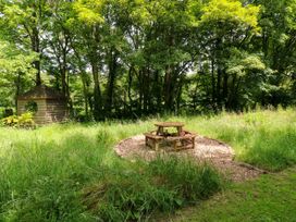 A picnic table surrounded by grass at Glas y Dorlan near Newport, Pembrokeshire