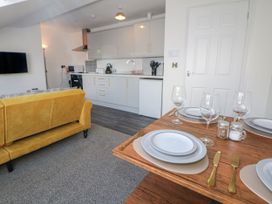 Flat 3 Englehurst Mews - Peak District - 1144813 - thumbnail photo 6