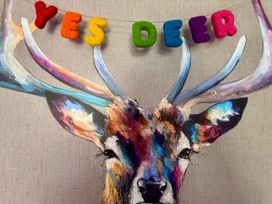Yes Deer - Peak District & Derbyshire - 1144952 - thumbnail photo 12