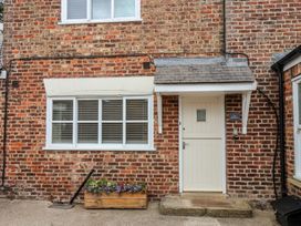 The Pheasantry - North Yorkshire (incl. Whitby) - 1145160 - thumbnail photo 2