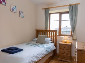Tarka's Holt Log Cabin - Devon - 1145392 - thumbnail photo 15