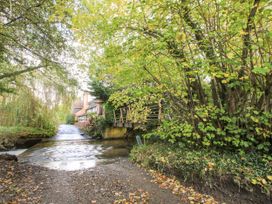 The Caradoc - Shropshire - 1145597 - thumbnail photo 25