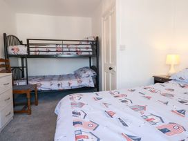 2 Bryn Hyfryd - North Wales - 1145963 - thumbnail photo 23